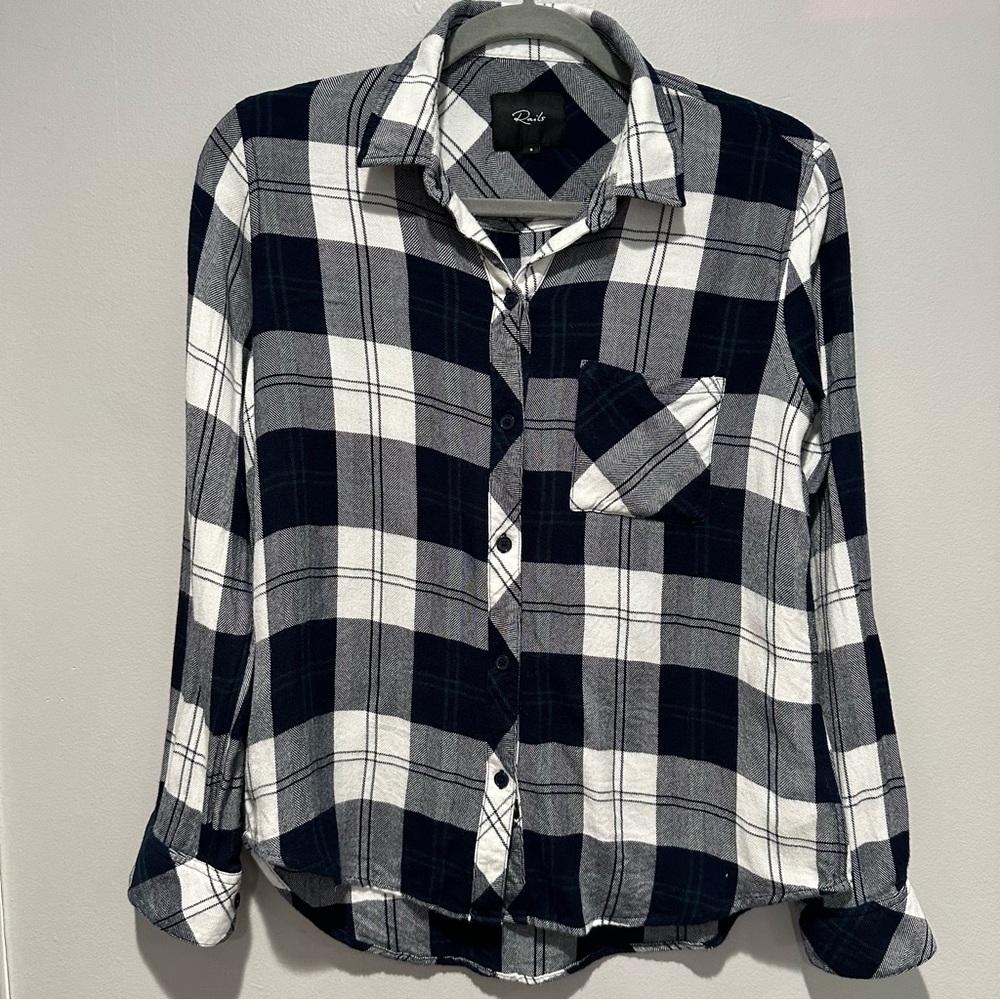 Rails Hunter Midnight Pine 100% Rayon Plaid Long Sleeve Button Down Size Small